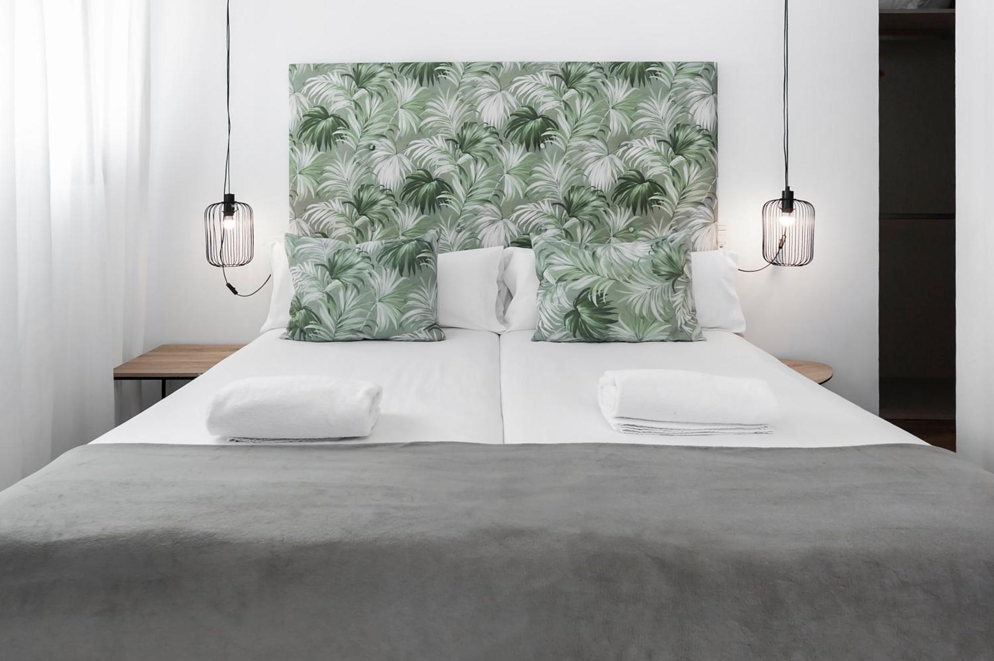 Apartamentos Isabella By Concept Flats Granada Eksteriør billede